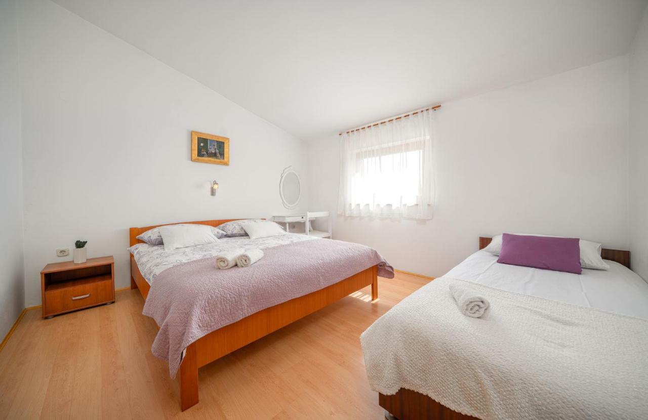 Apartment Skroza Vodice