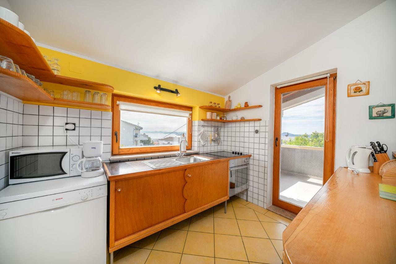 Skroza Apartment *